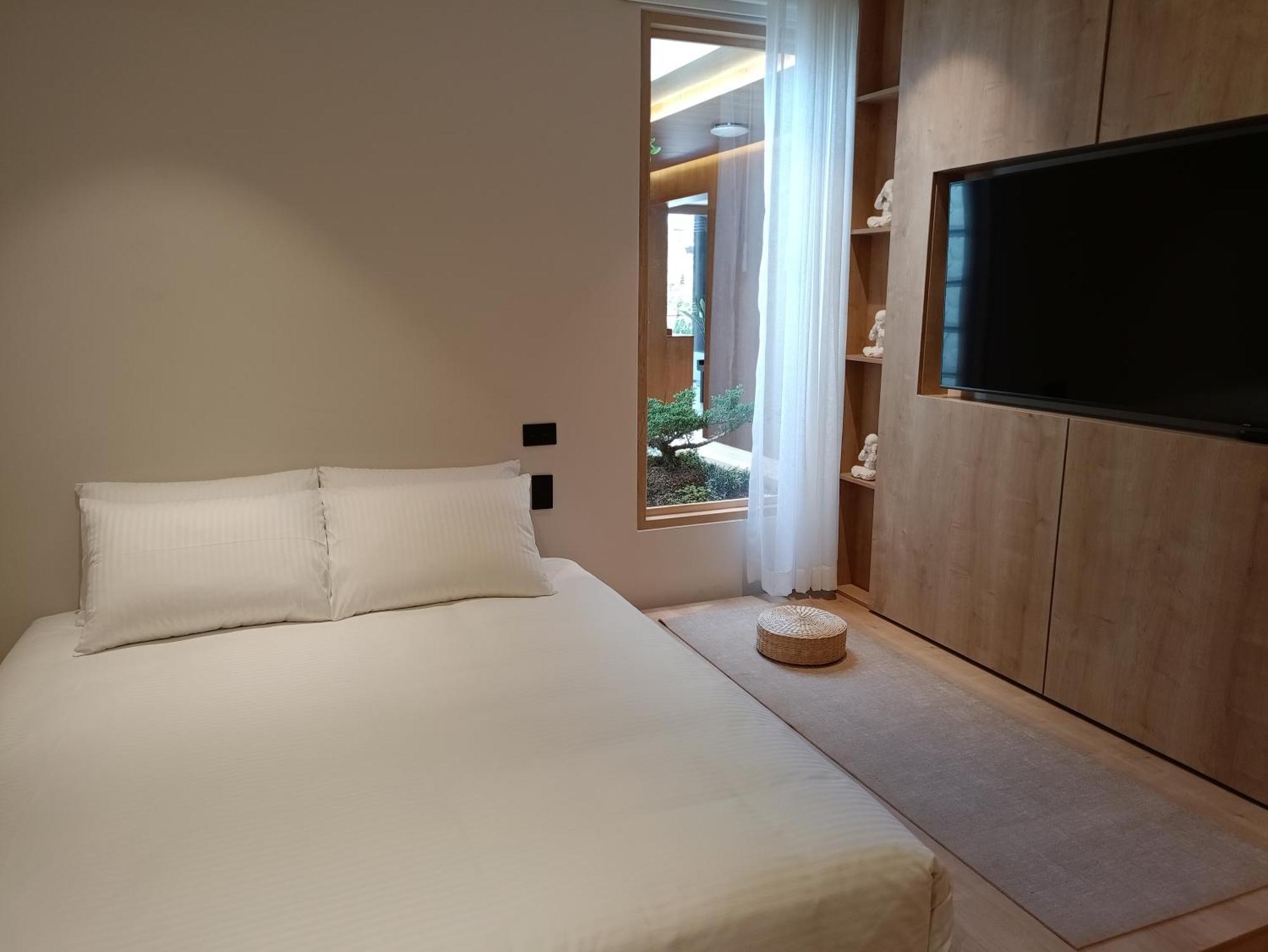 מדיין Casa Tokyo Manila By Xcay Home מראה חיצוני תמונה